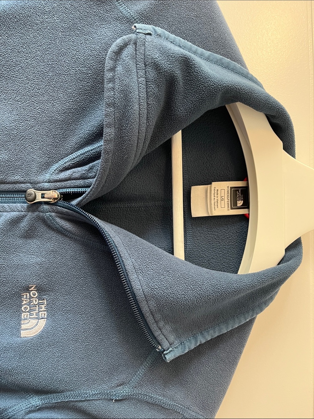 The North Face Women's Full Zip Fleece - Picture 3 of 3